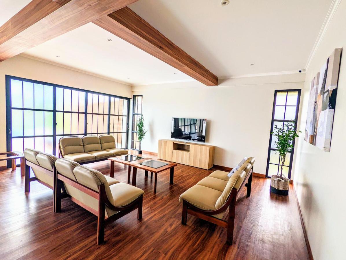 Cottonwood Exclusive Villa @Lembang Asri - Jacuzzi Playground Netflix Billyard ภายนอก รูปภาพ